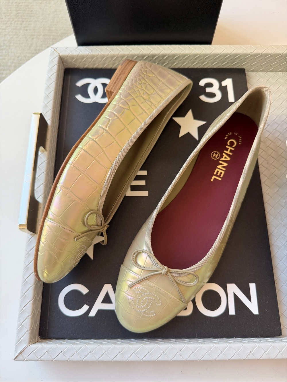 Chanel 26K Yellow Crocodile Croc Embossed Iridescent Cap Toe Ballet Flats 37 - Picture 7 of 15